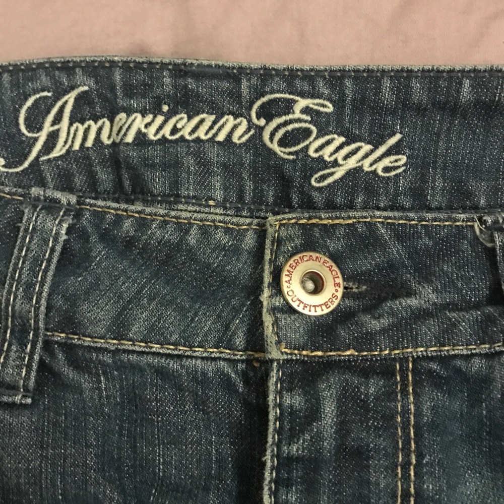 American Eagle Distressed Straight Jeans - Picture 4 of 5